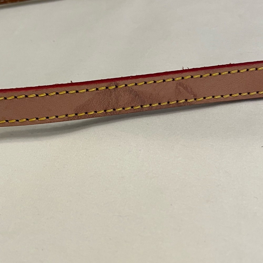 Dooney & Bourke Disney Charms White Letter Carrier - Picture 8 of 16